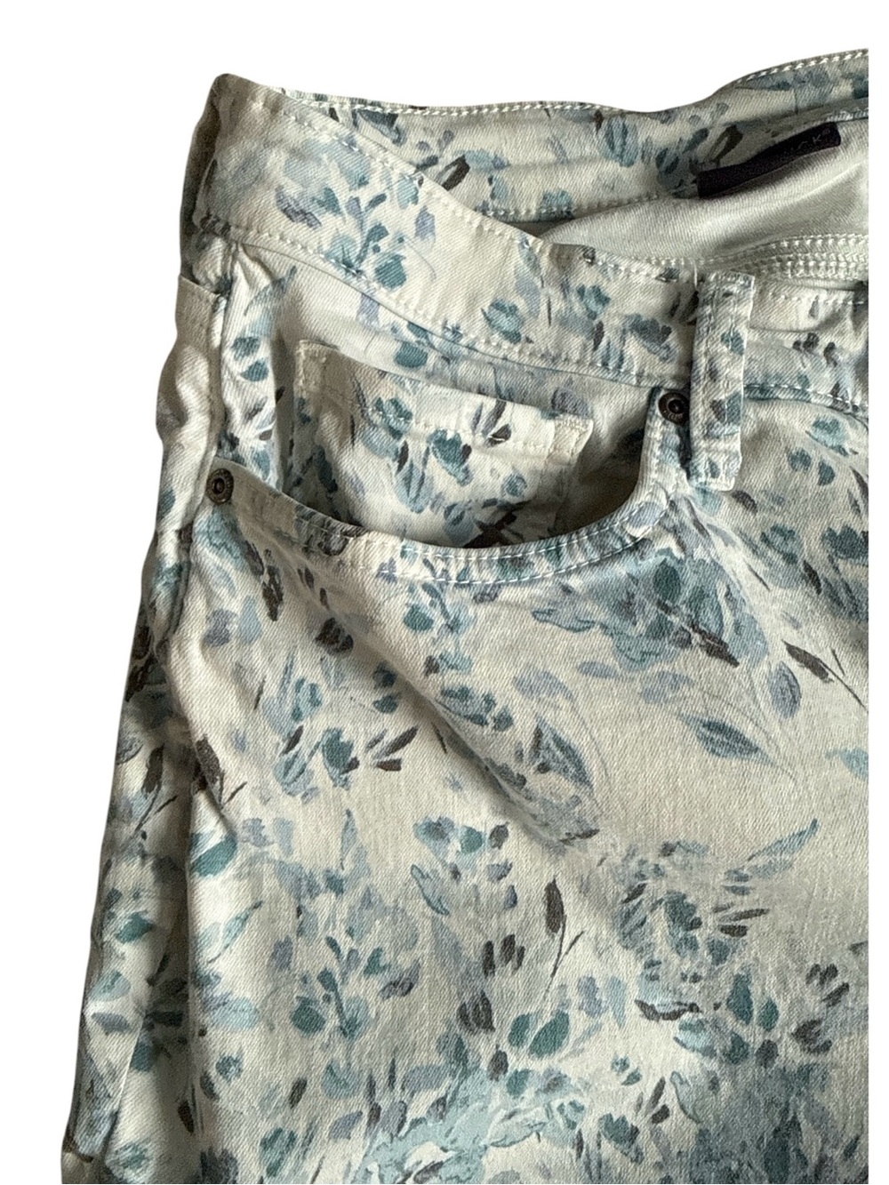 NYDJ Lift Tuck Denim Jeans Capri Women Plus 18W Blue White Floral Stretch Cuff - Picture 5 of 15